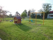 Práce na školní zahradě